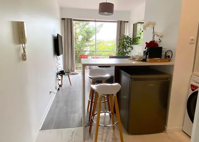 Le Molitor アパート